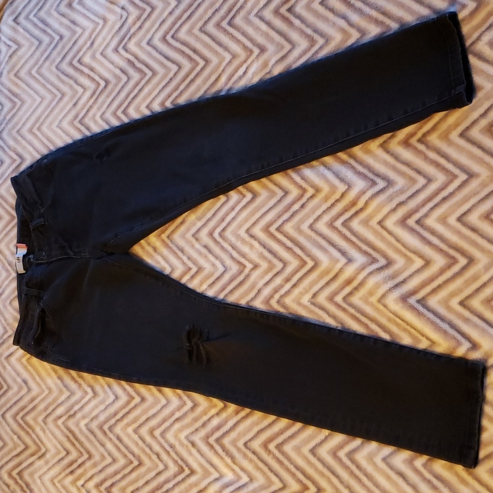 Women's Size 2 Cabi Black Jeans with holes/fringe